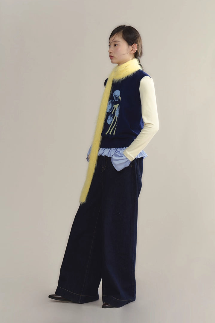 'Tulip Cream Puff' Vest