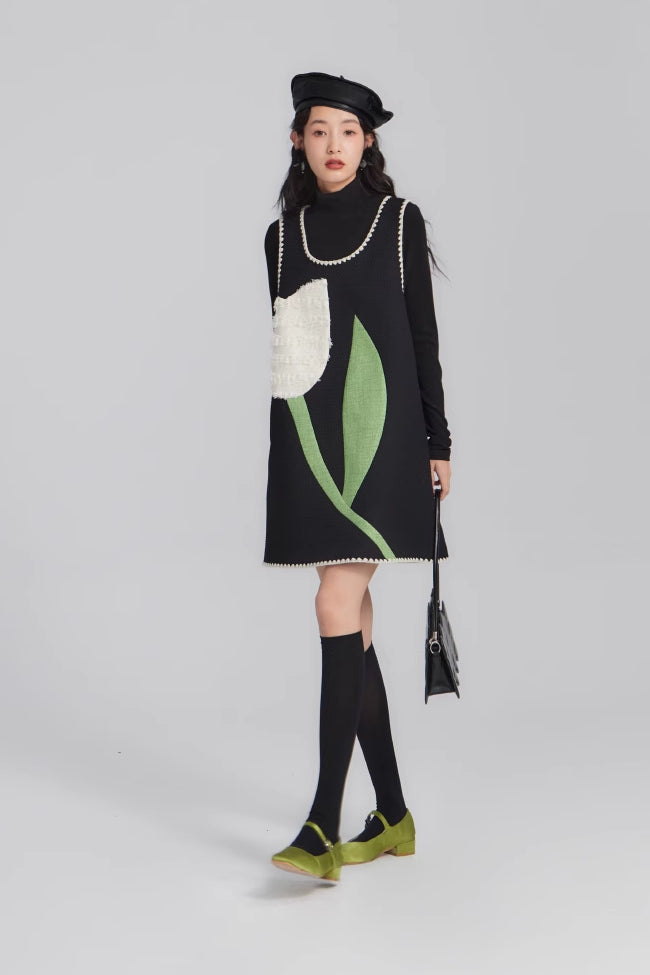 'Tulip Chic' Dress