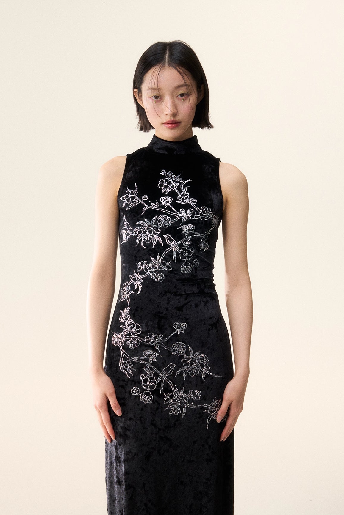 'Radiant Jade in Spring Sunlight' Qipao Dress