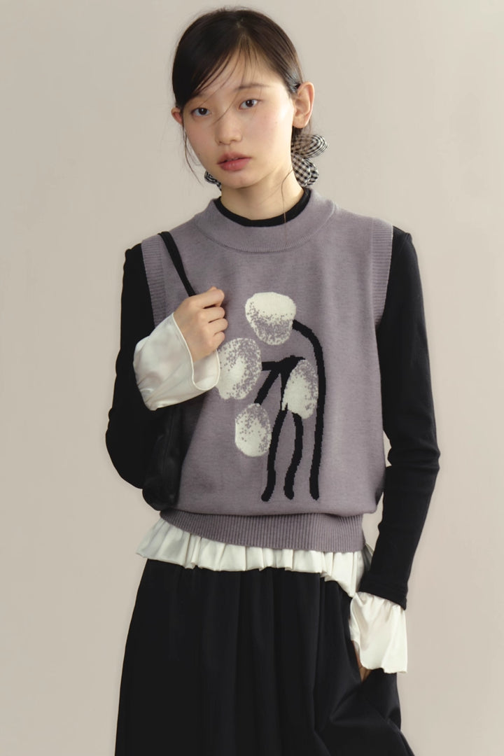 'Tulip Cream Puff' Vest