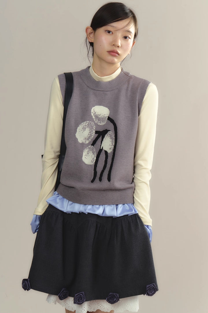 'Tulip Cream Puff' Vest